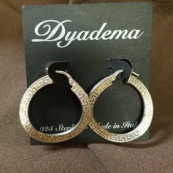 Brand New Sterling Silver Italian Earrings - Picture 2 of 2
